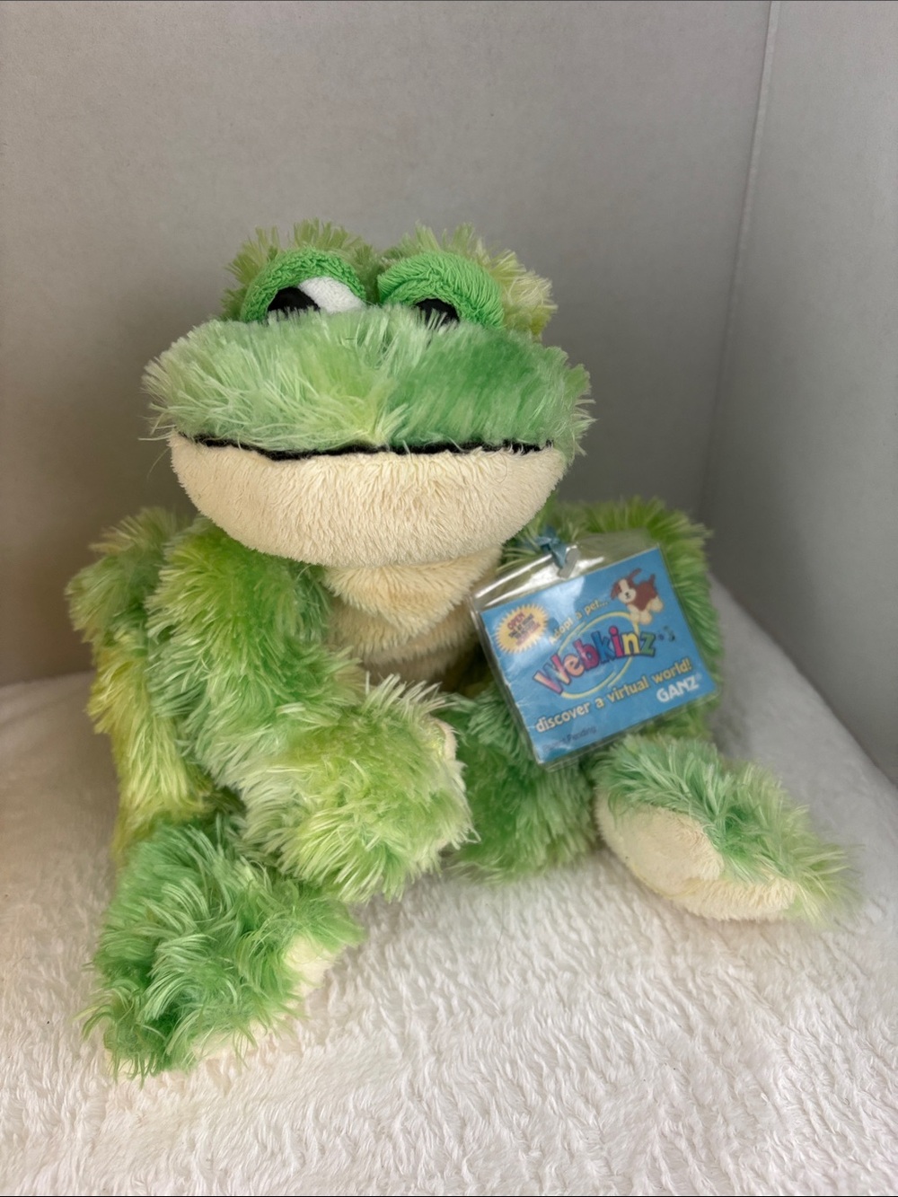 Webkinz tie dye Green Frog with Cream Accents